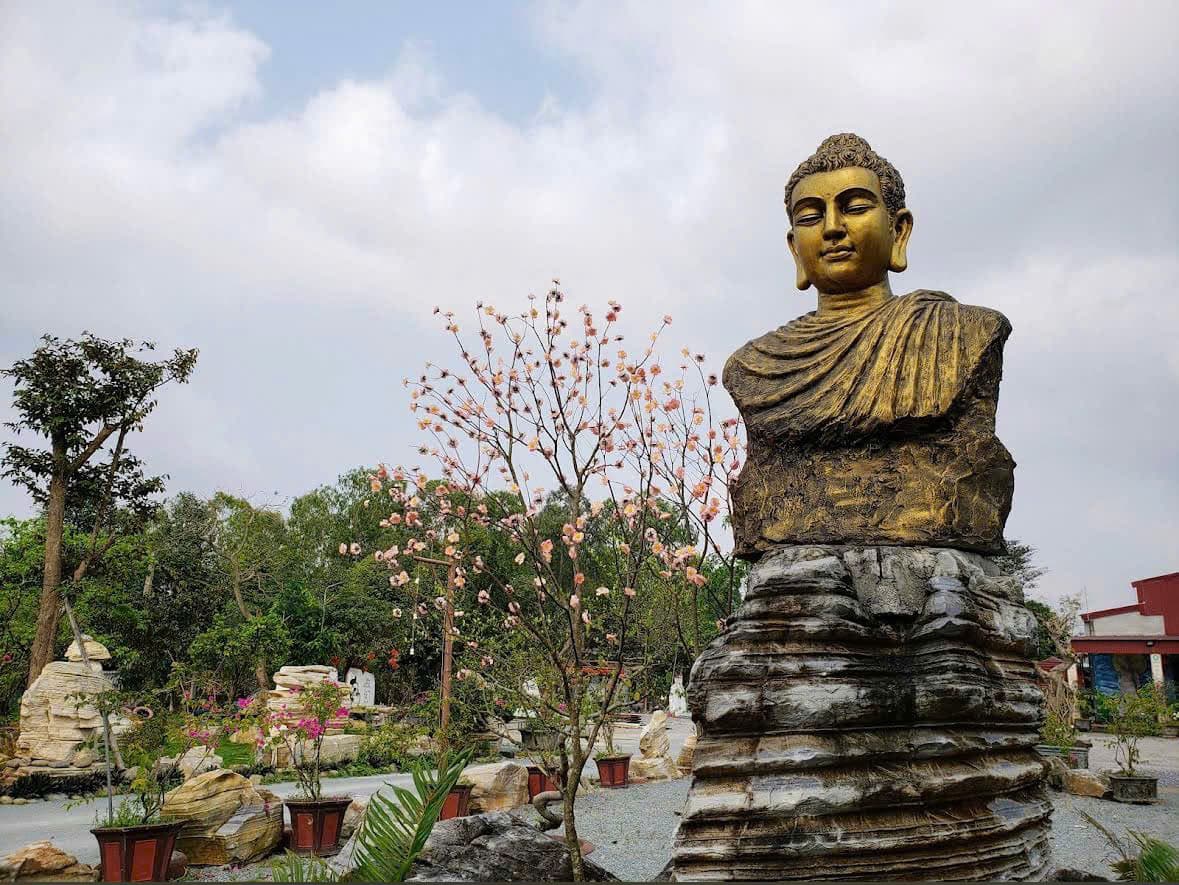 Một góc Chùa Âu Lạc