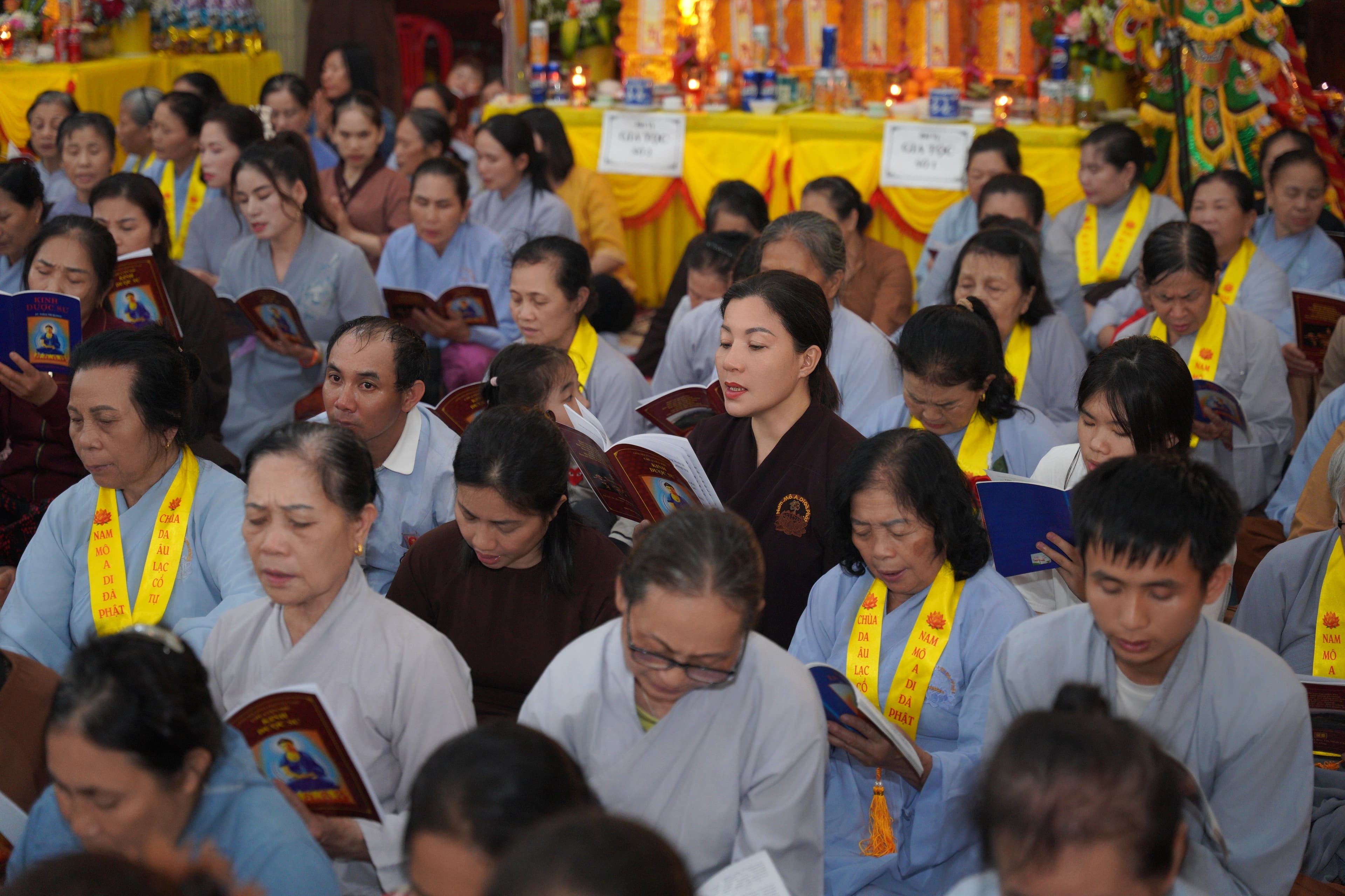 Nguyện cầu vong linh